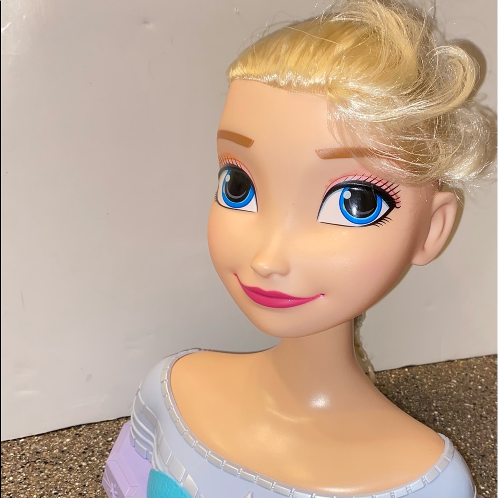 Disney Frozen Elsa The Snow Queen